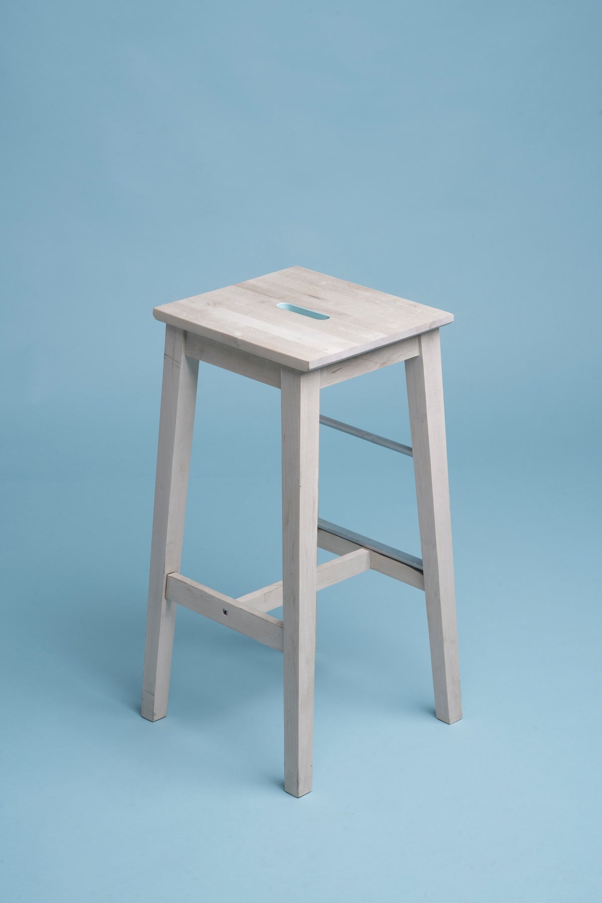 Oisín Stool